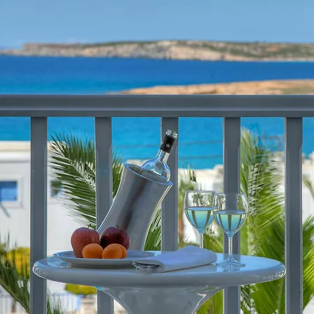 Отель Lilly Hotel, Adults Only 4*